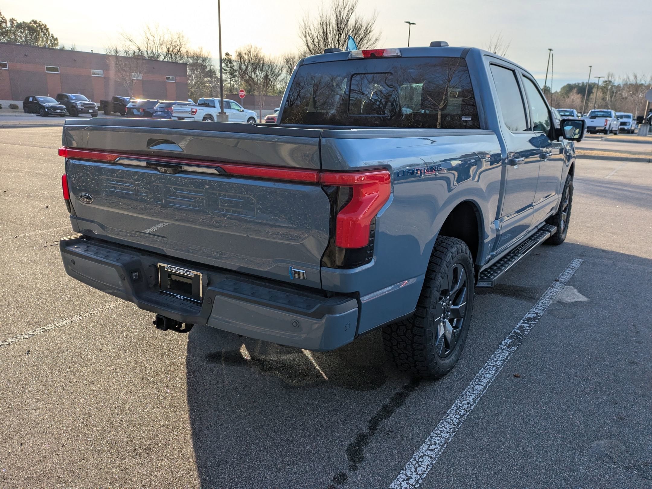 2023 Ford F-150 Lightning LARIAT