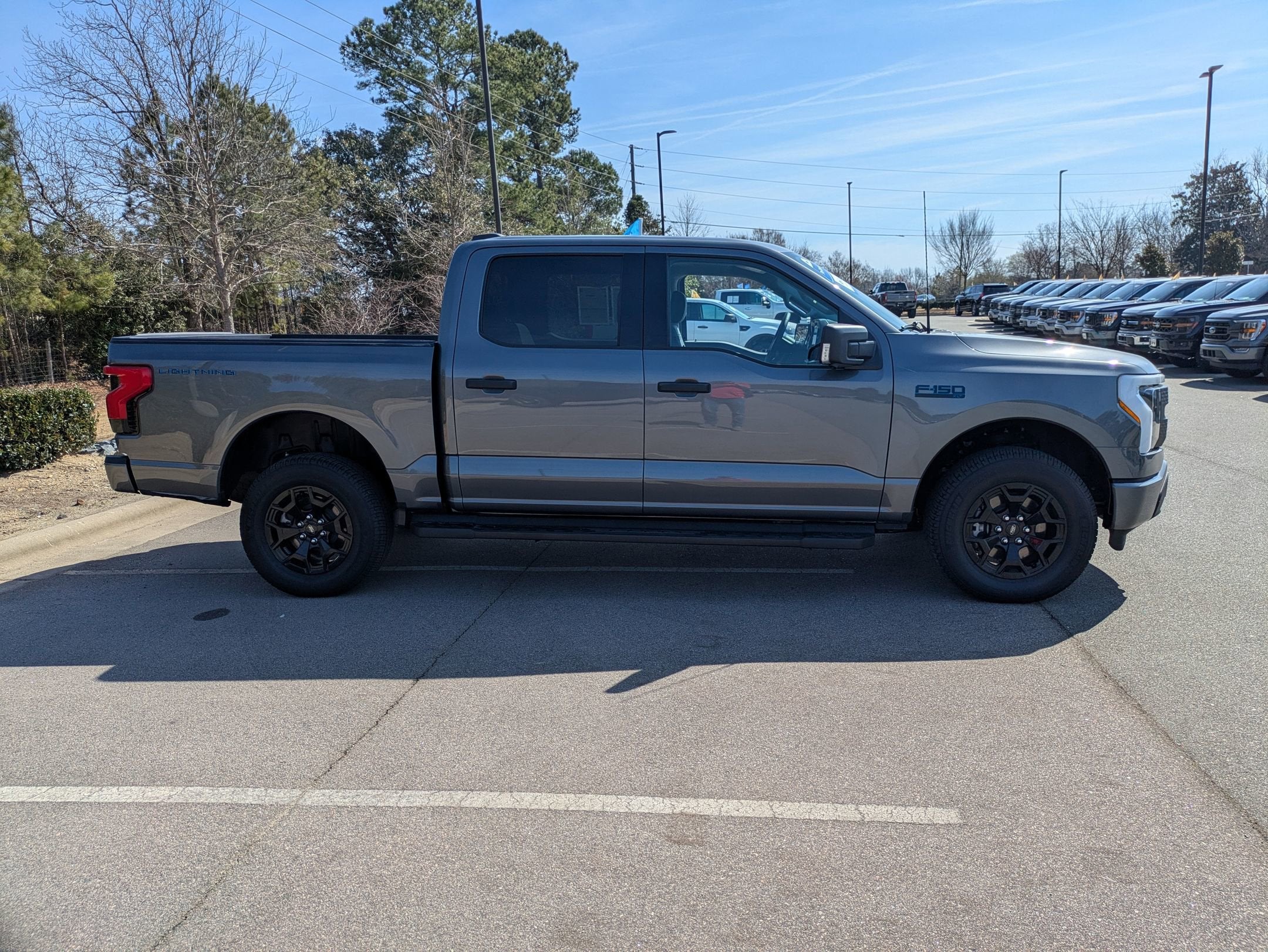 2025 Ford F-150 Lightning XLT