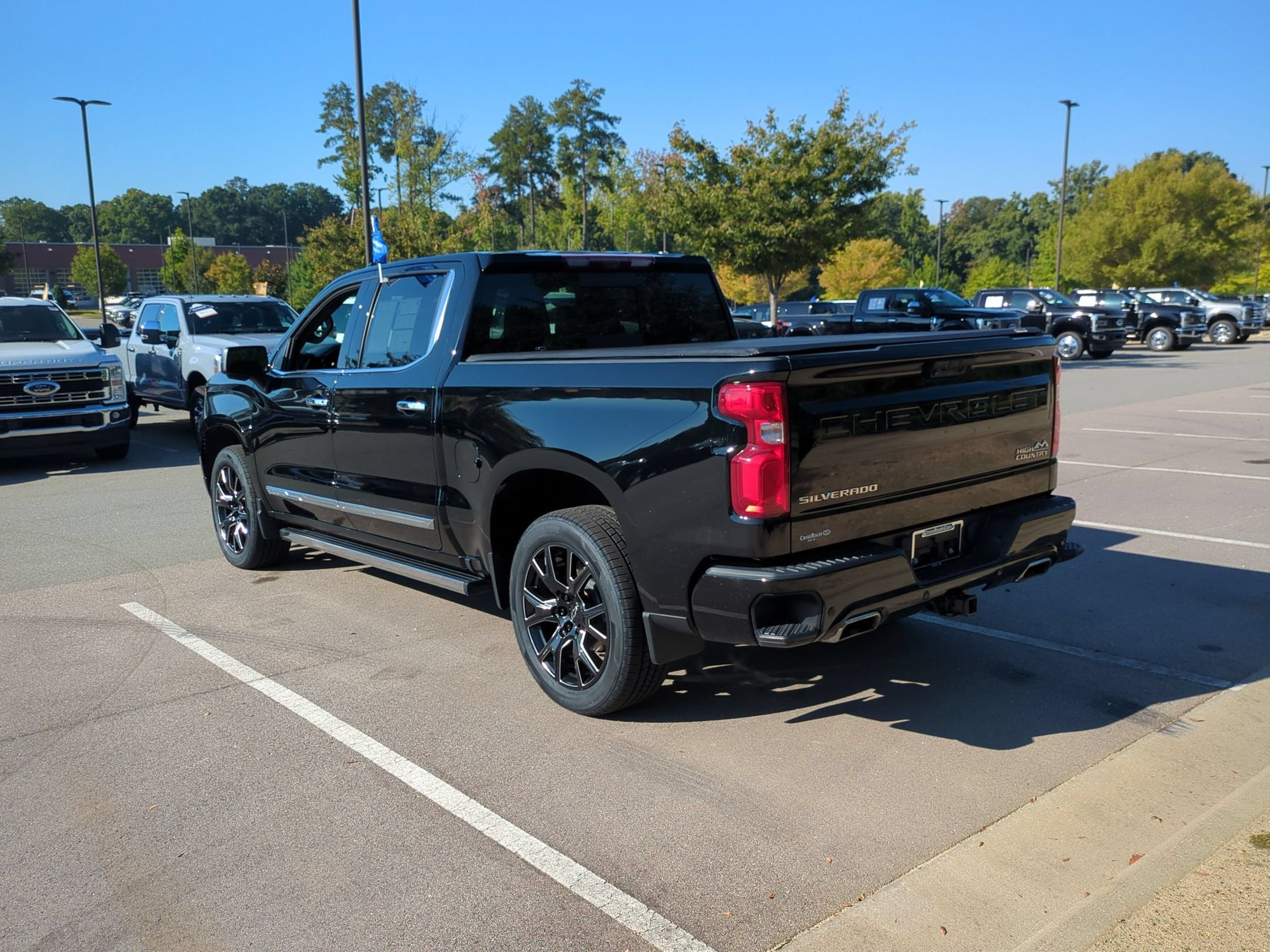2023 Chevrolet Silverado 1500 High Country
