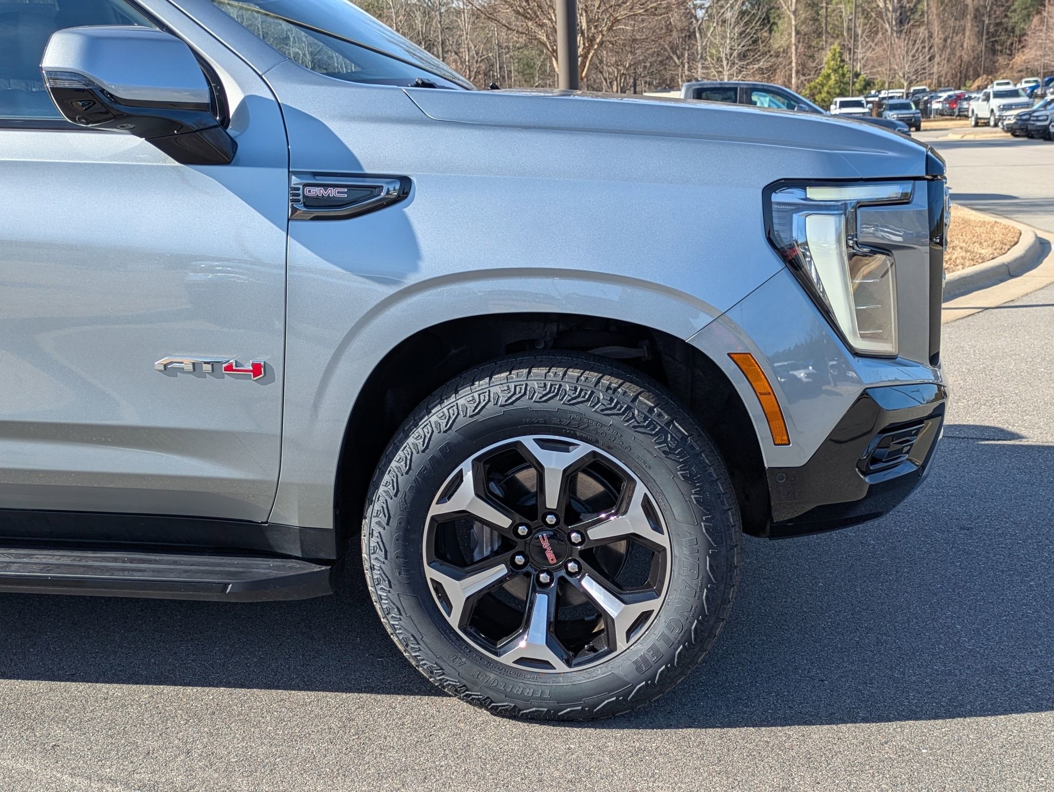 2025 GMC Yukon AT4
