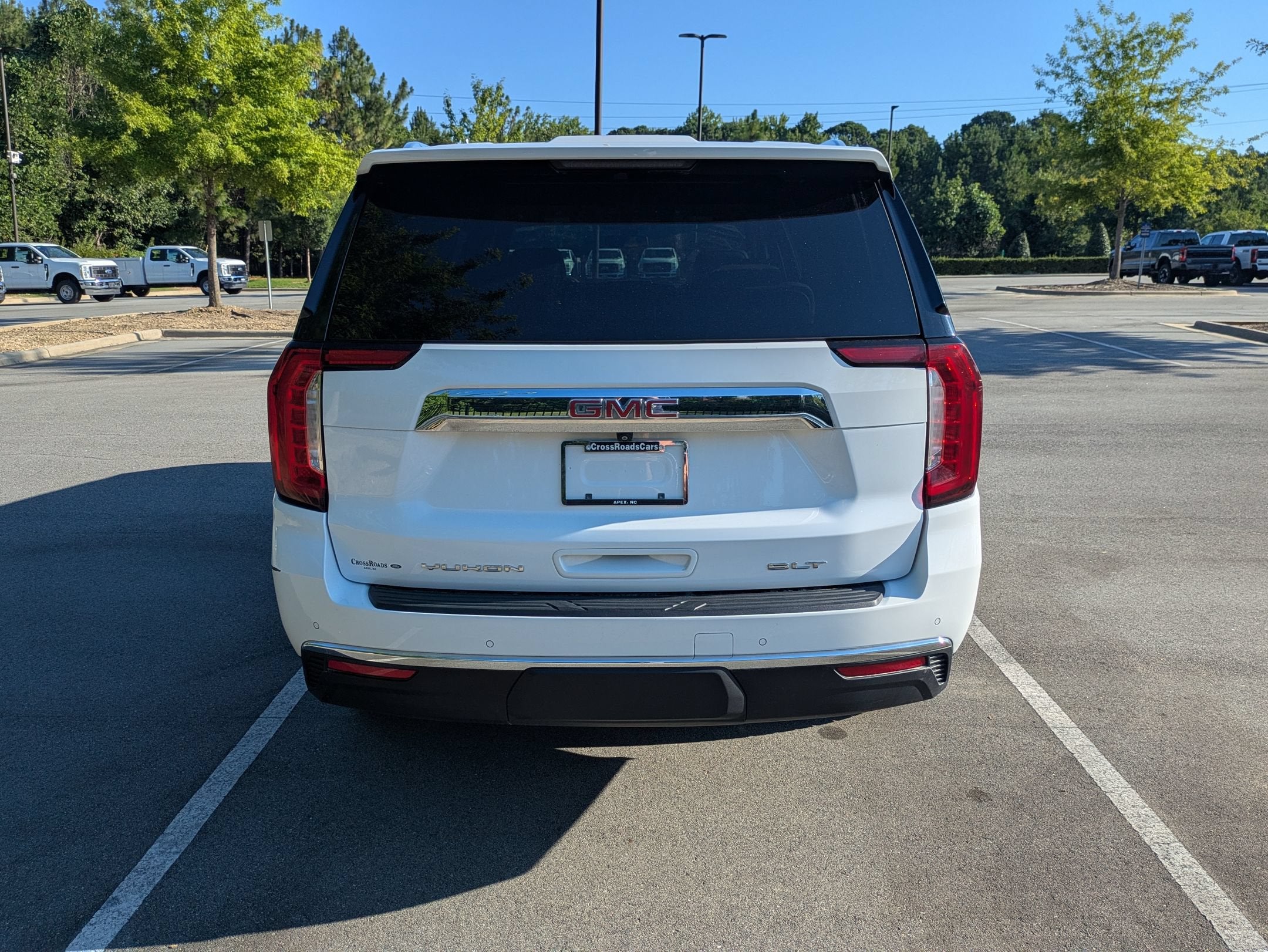 2022 GMC Yukon XL SLT