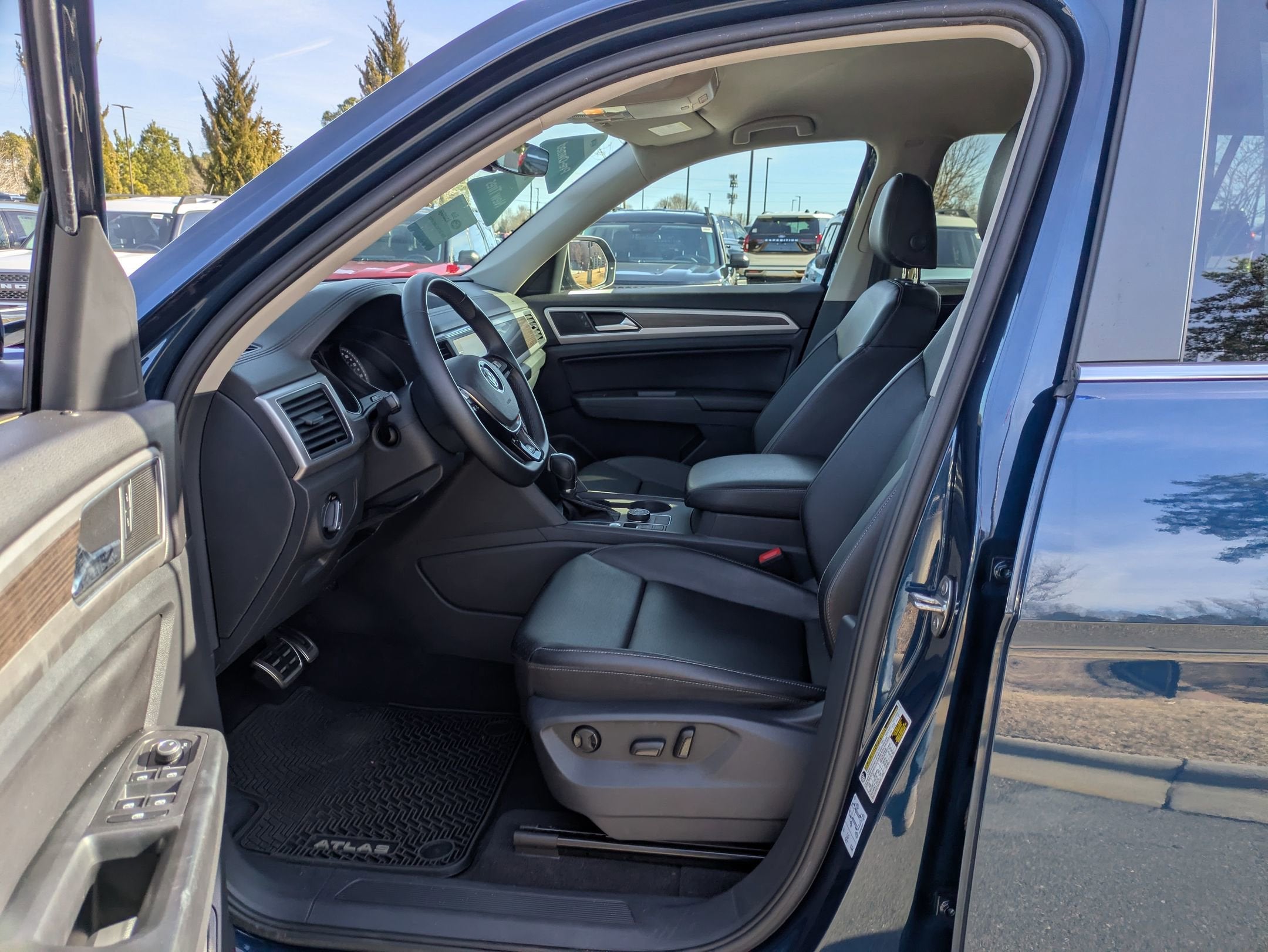 2018 Volkswagen Atlas 3.6L V6 SE w/Technology