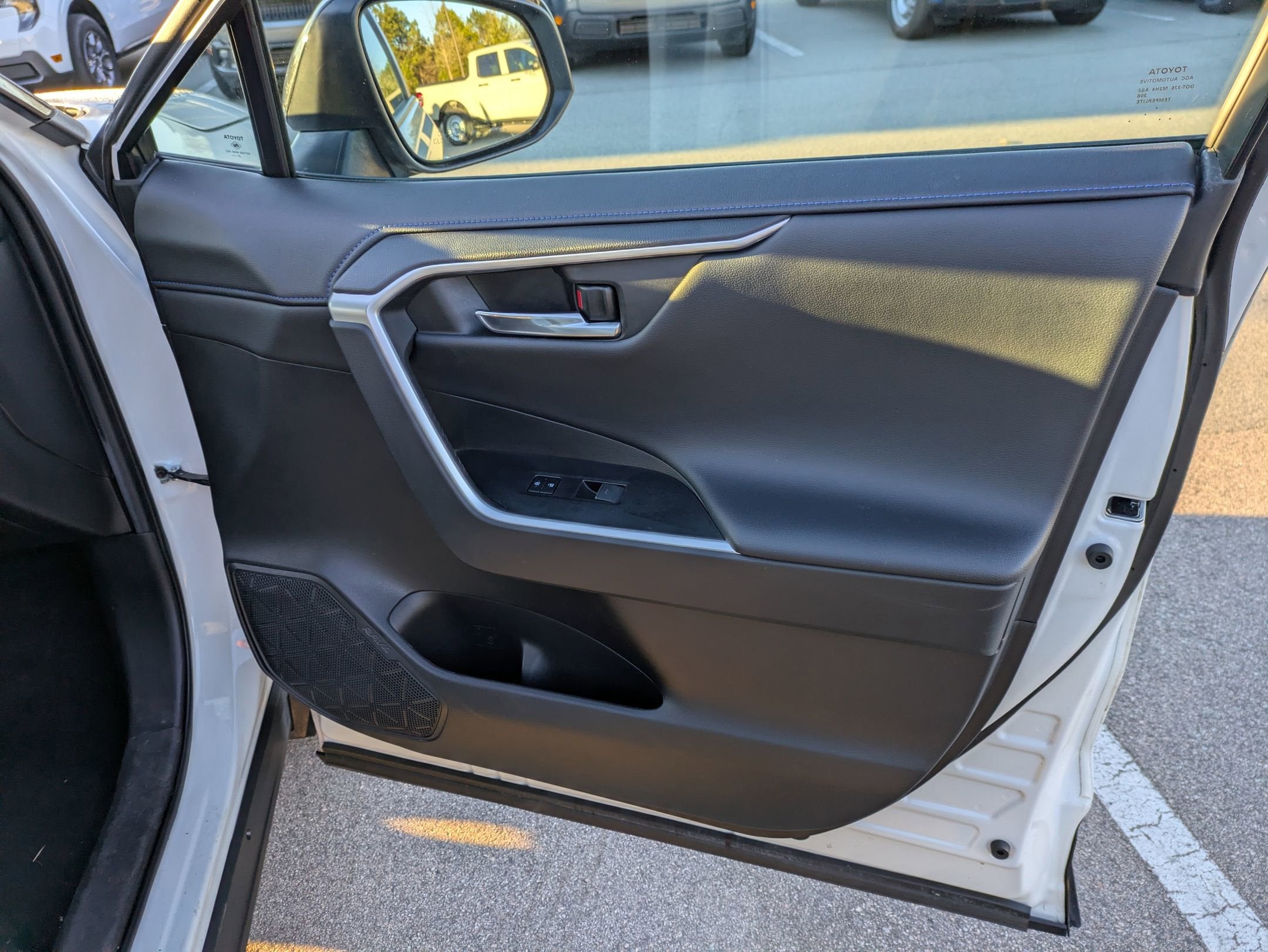 2022 Toyota RAV4 Hybrid XSE