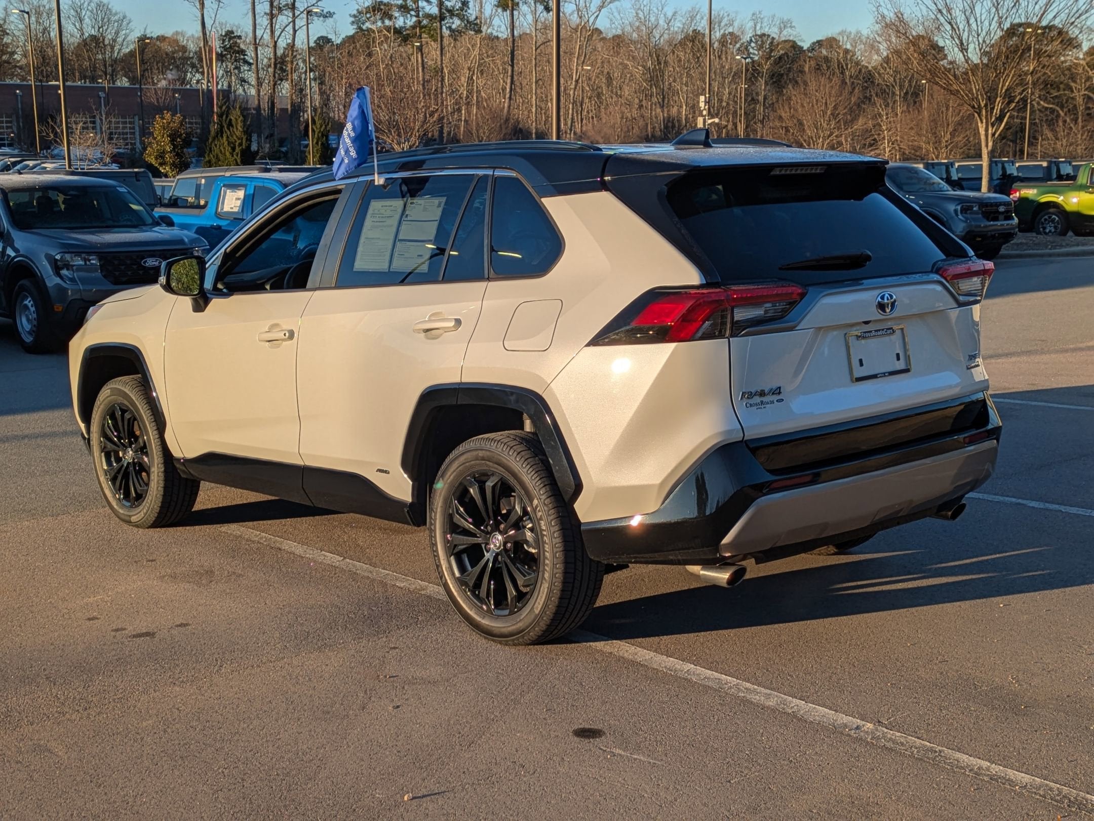 2022 Toyota RAV4 Hybrid XSE