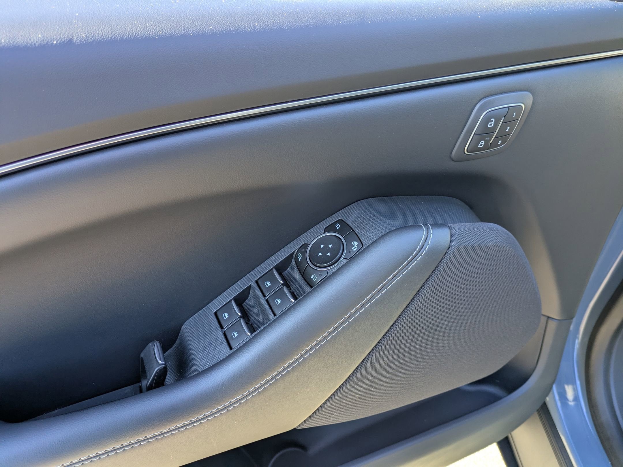 2023 Ford Mustang Mach-E Select