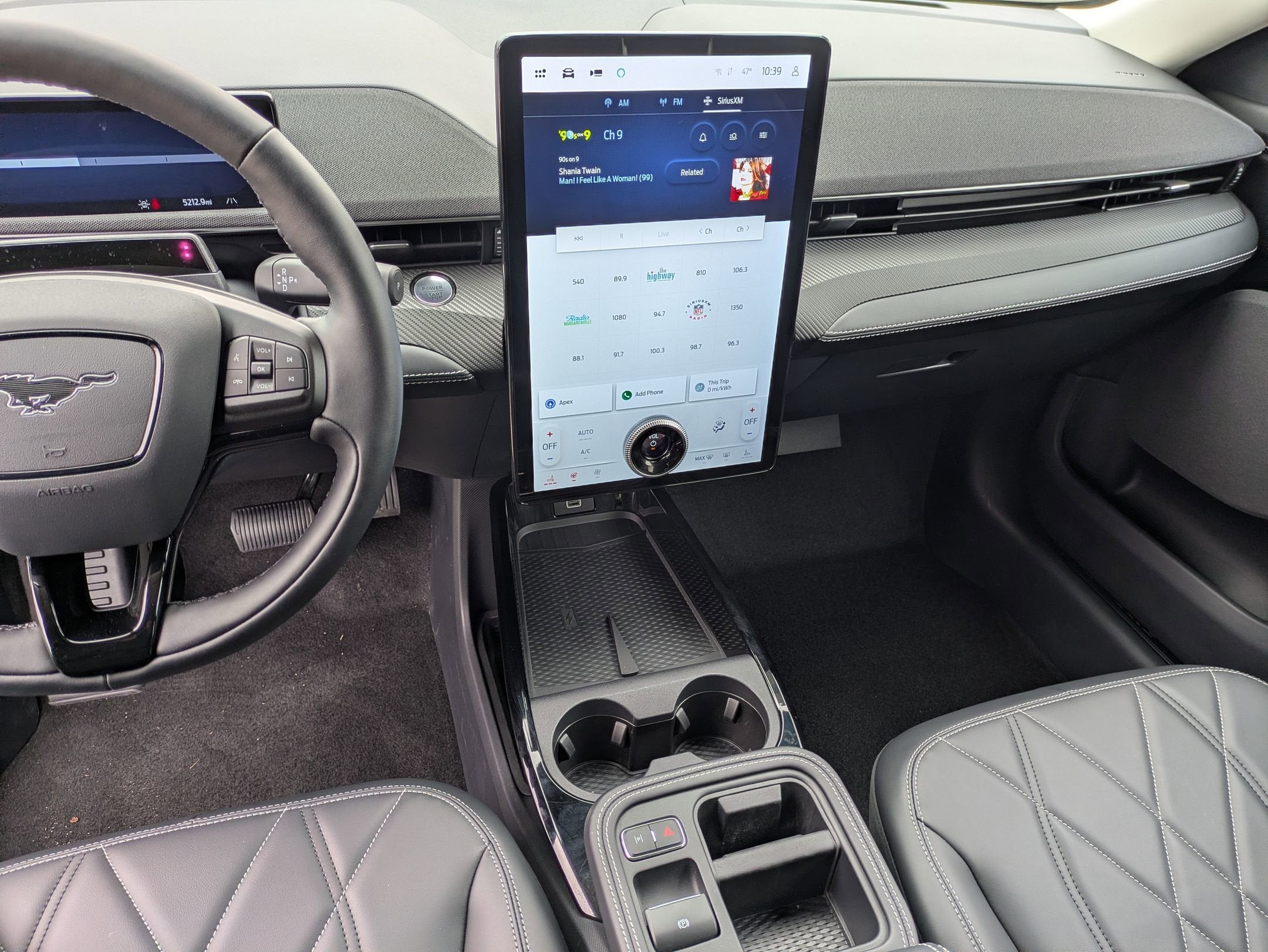 2025 Ford Mustang Mach-E Select