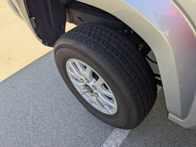 2025 Toyota Tacoma 4WD SR5