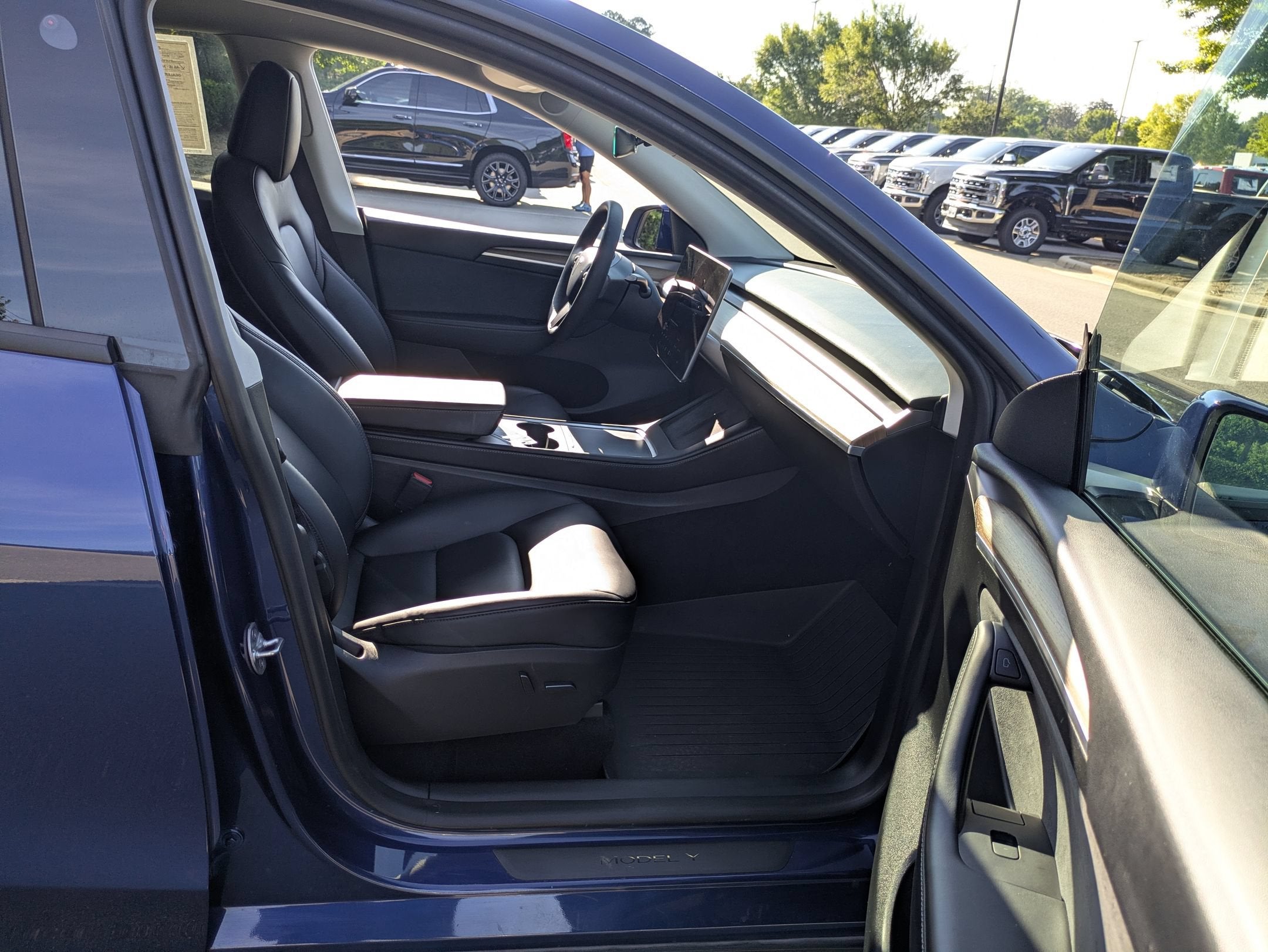 2023 Tesla Model Y Performance