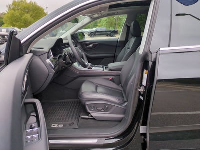 2023 Audi Q8 Premium Plus