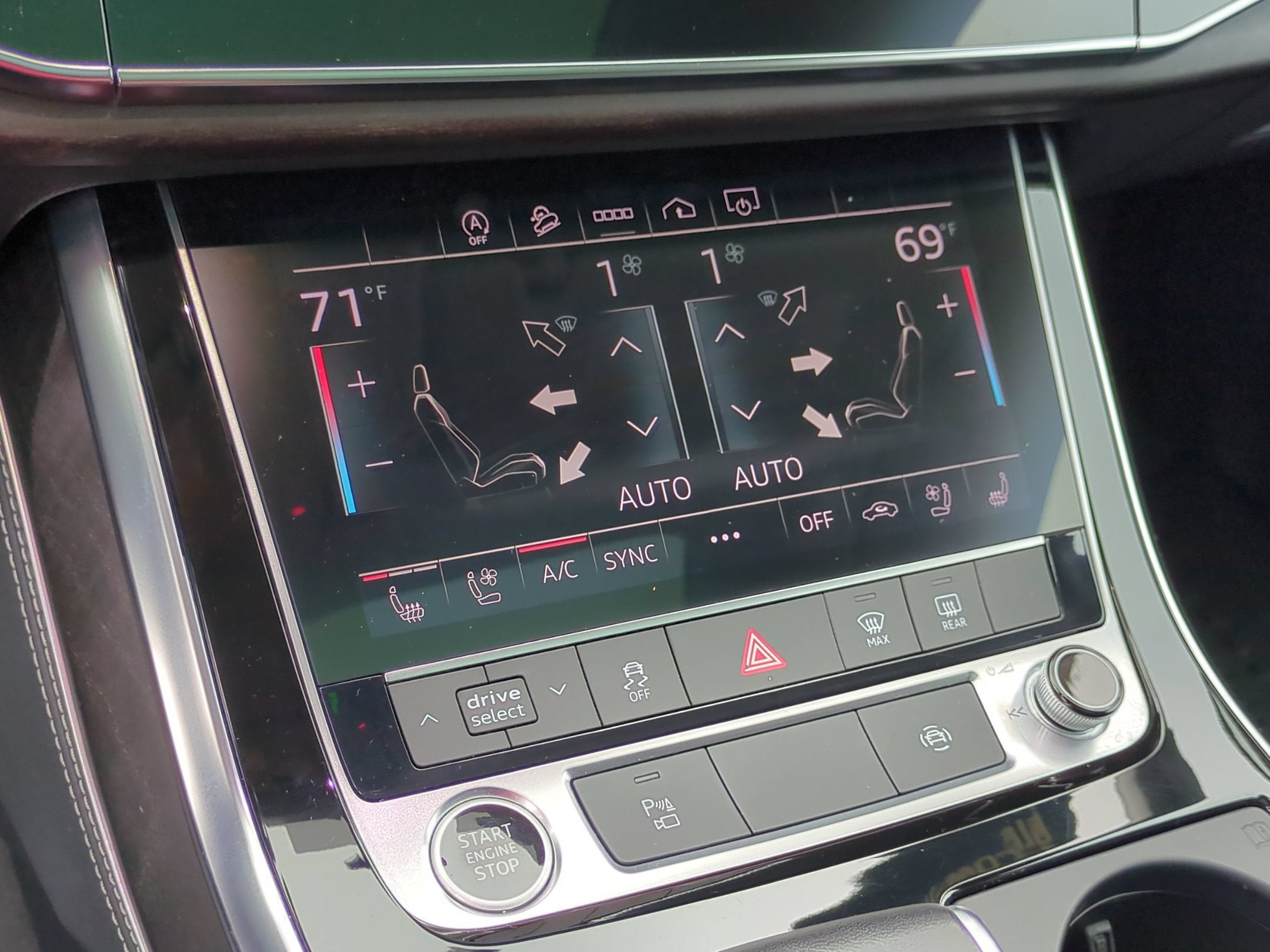 2023 Audi Q8 Premium Plus
