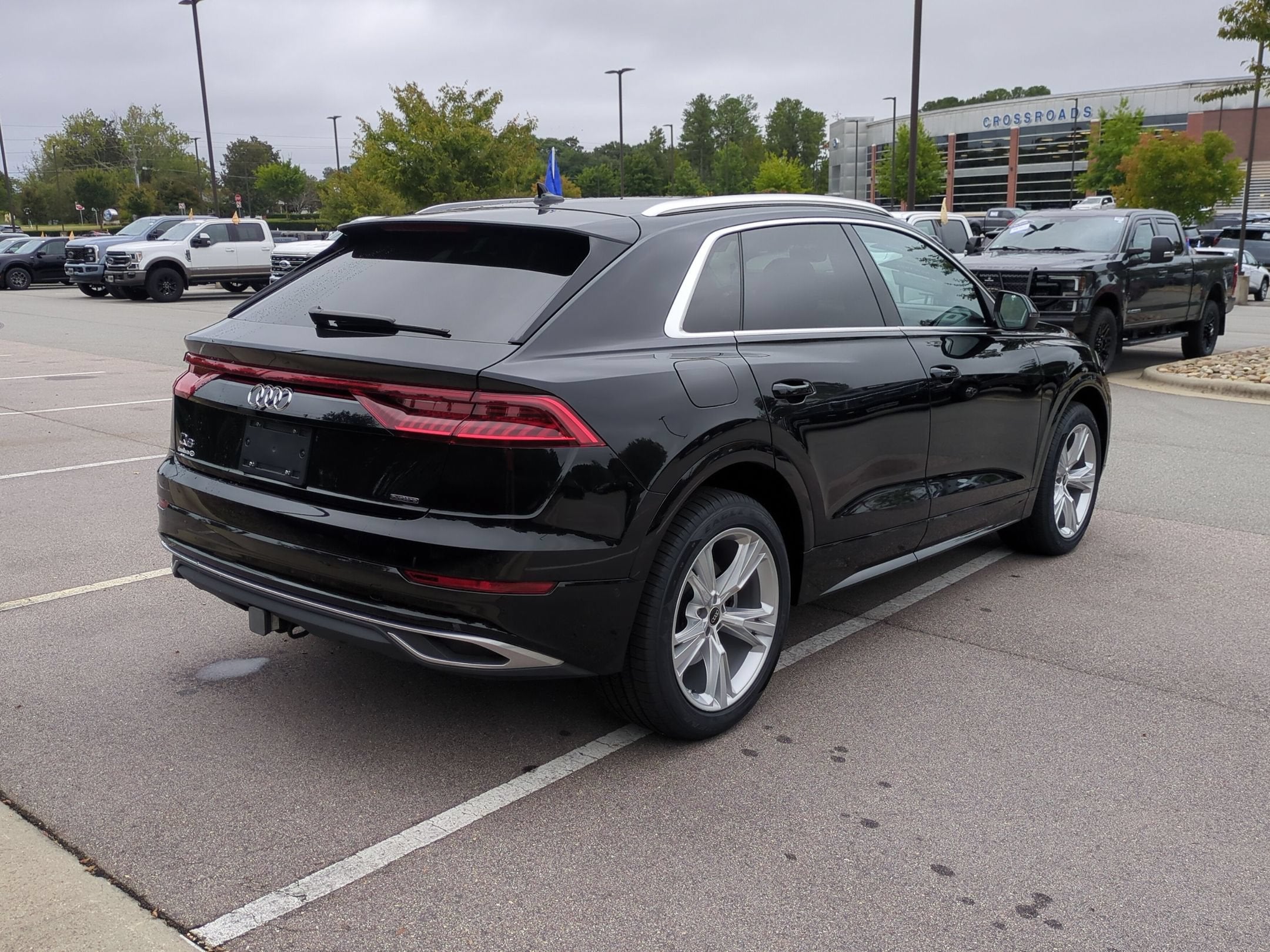 2023 Audi Q8 Premium Plus