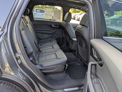 2025 Audi Q7 Premium Plus