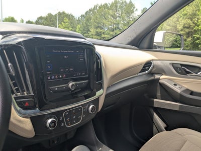 2022 Chevrolet Traverse LS