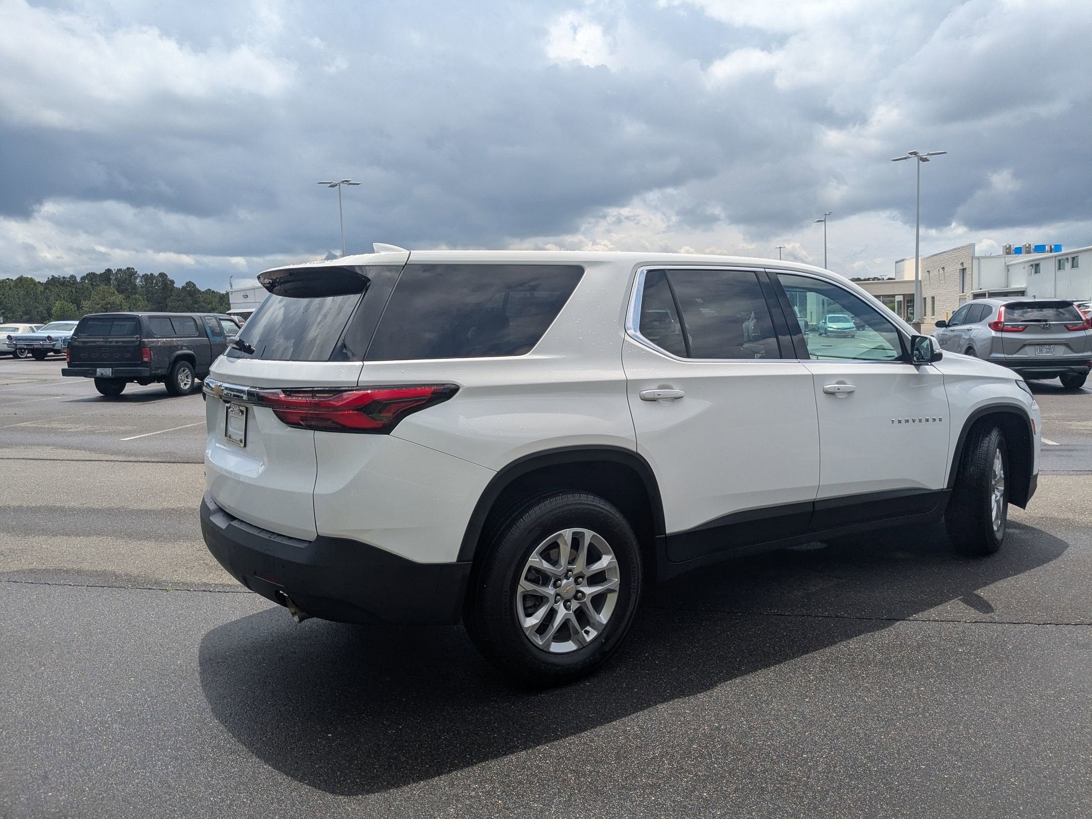 2022 Chevrolet Traverse LS