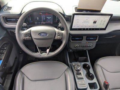 2025 Ford Maverick Lobo Standard