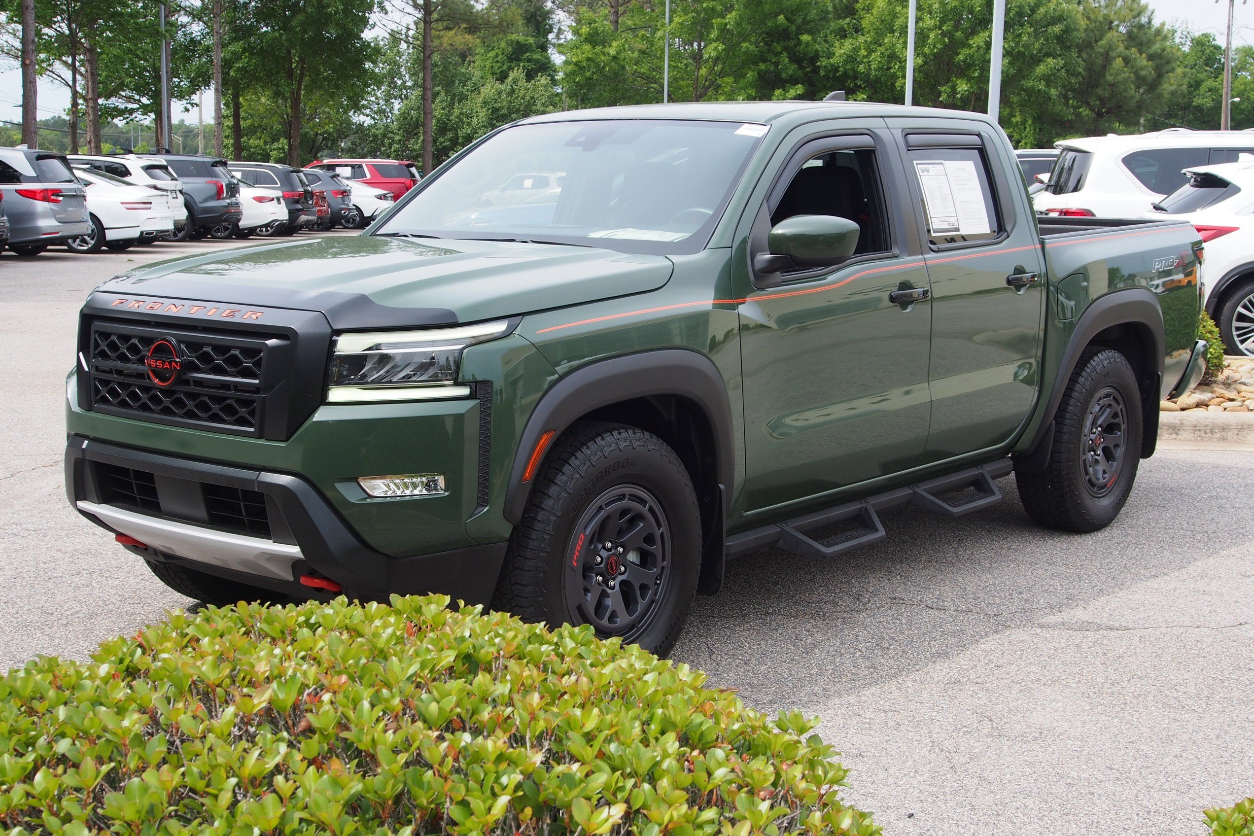 2024 Nissan Frontier PRO-X