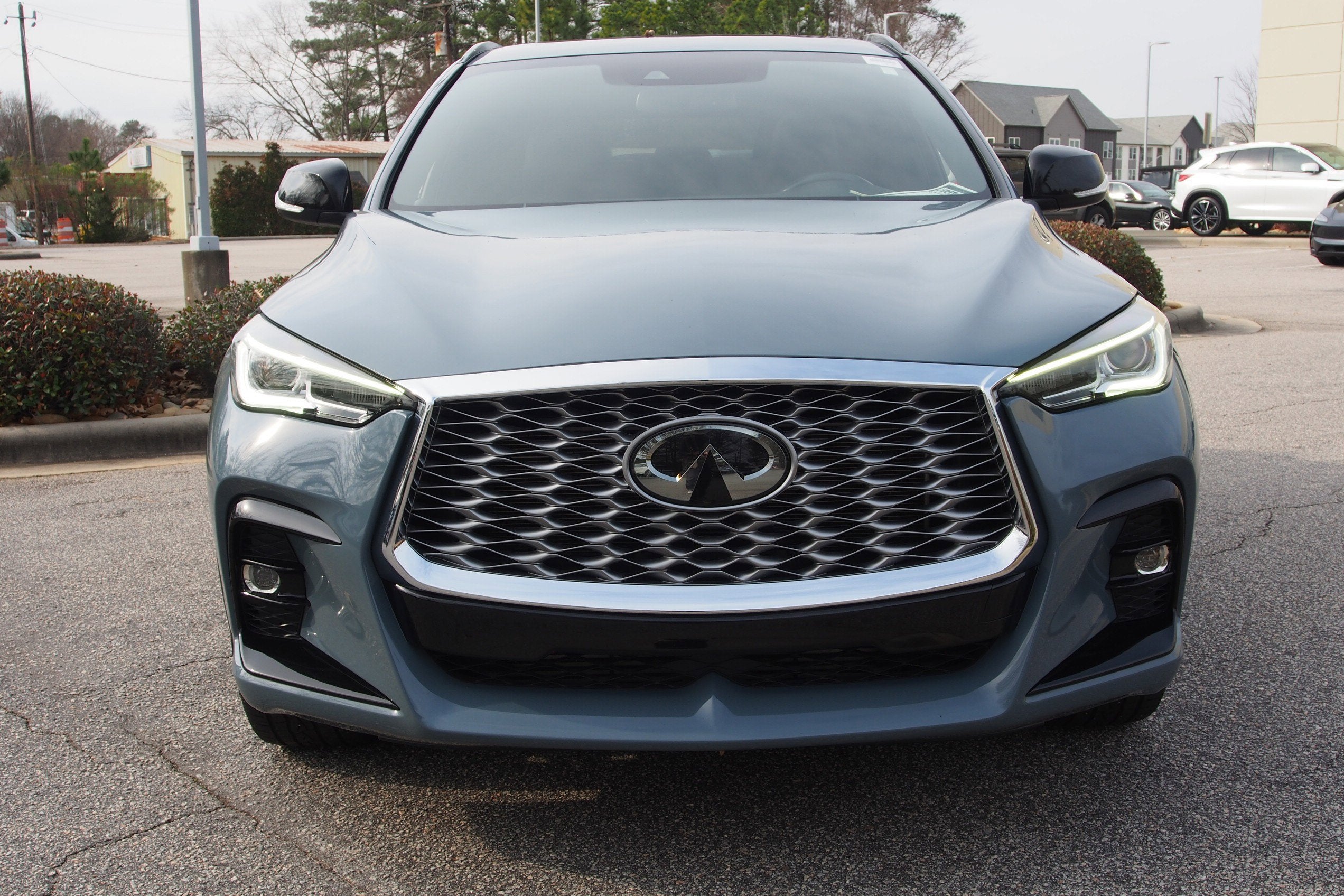 2023 INFINITI QX55 LUXE