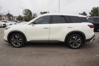 2023 INFINITI QX60 LUXE