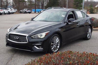 2022 INFINITI Q50 LUXE