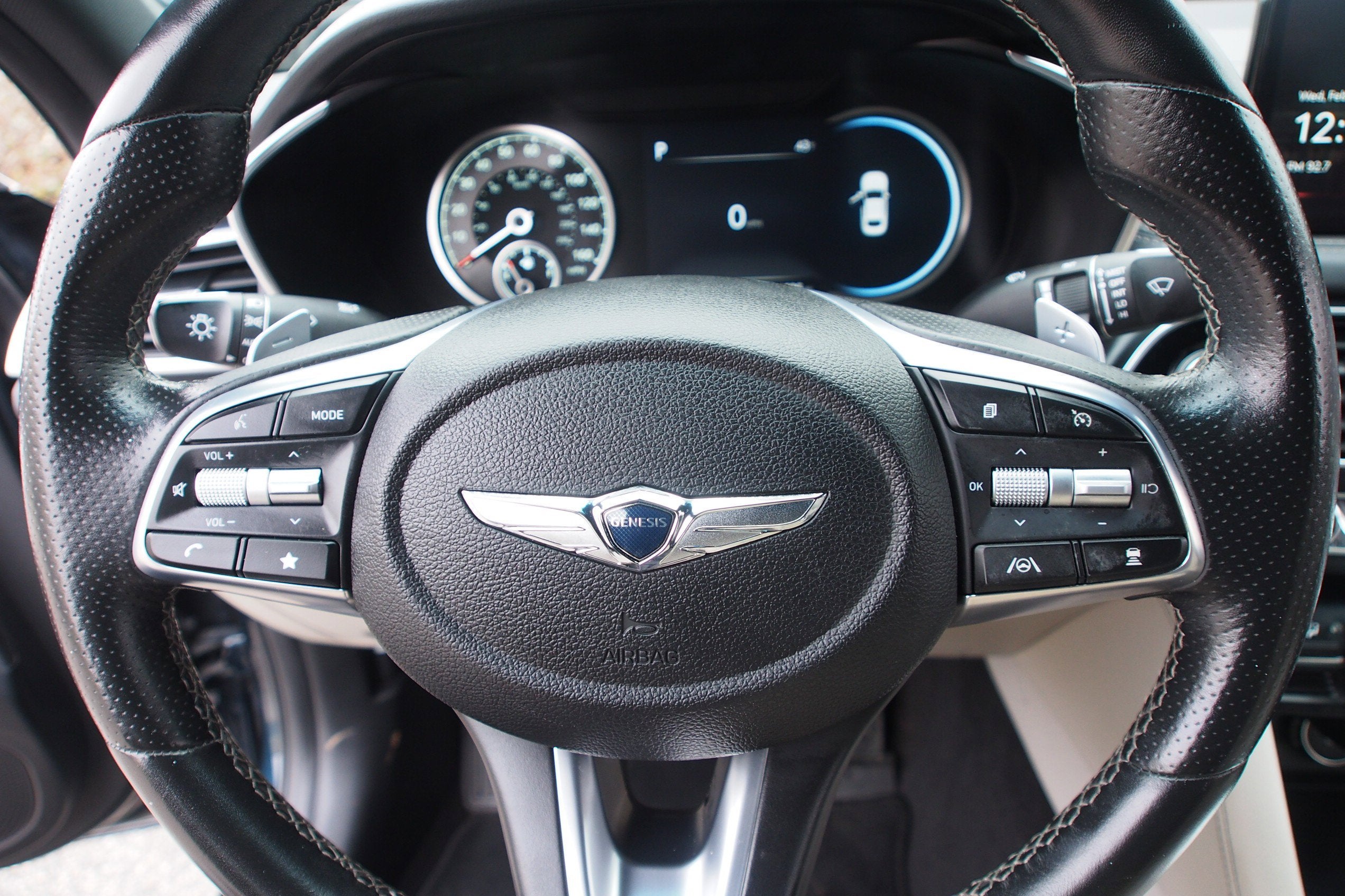 2022 Genesis G70 2.0T