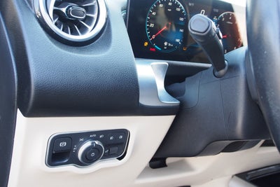 2023 Mercedes-Benz GLB GLB 250