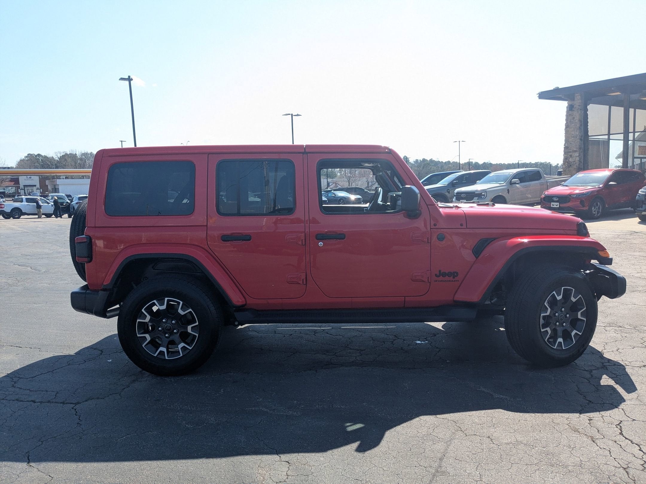 2025 Jeep Wrangler Sahara