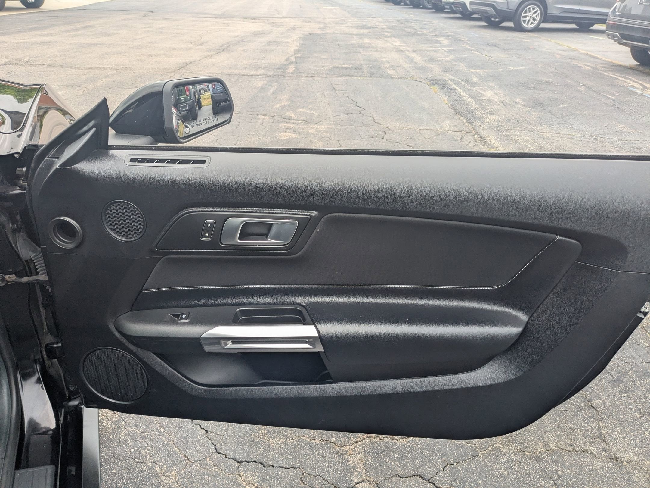 2021 Ford Mustang EcoBoost