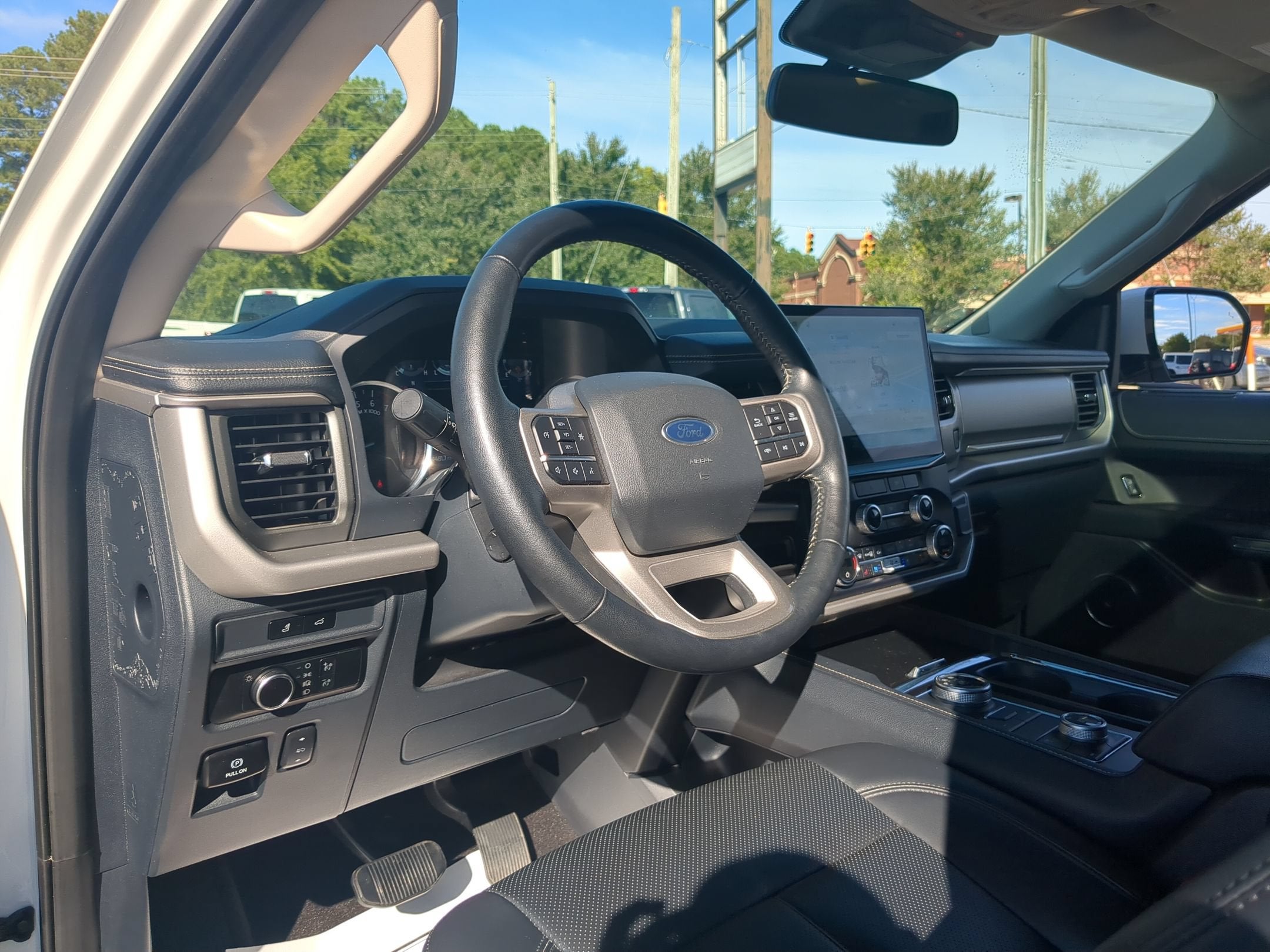 2023 Ford Expedition Max XLT