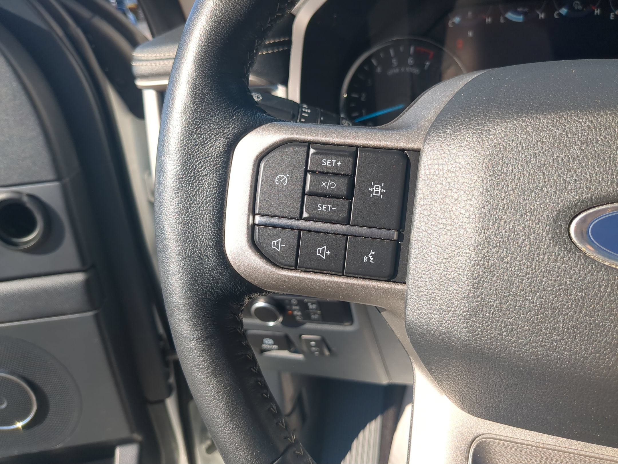 2023 Ford Expedition Max XLT