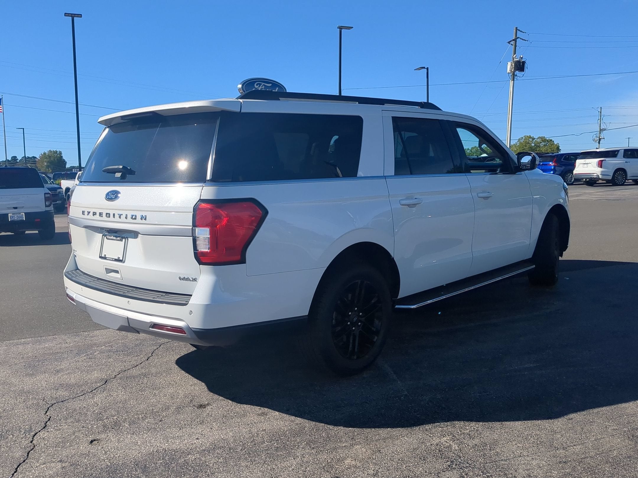 2023 Ford Expedition Max XLT