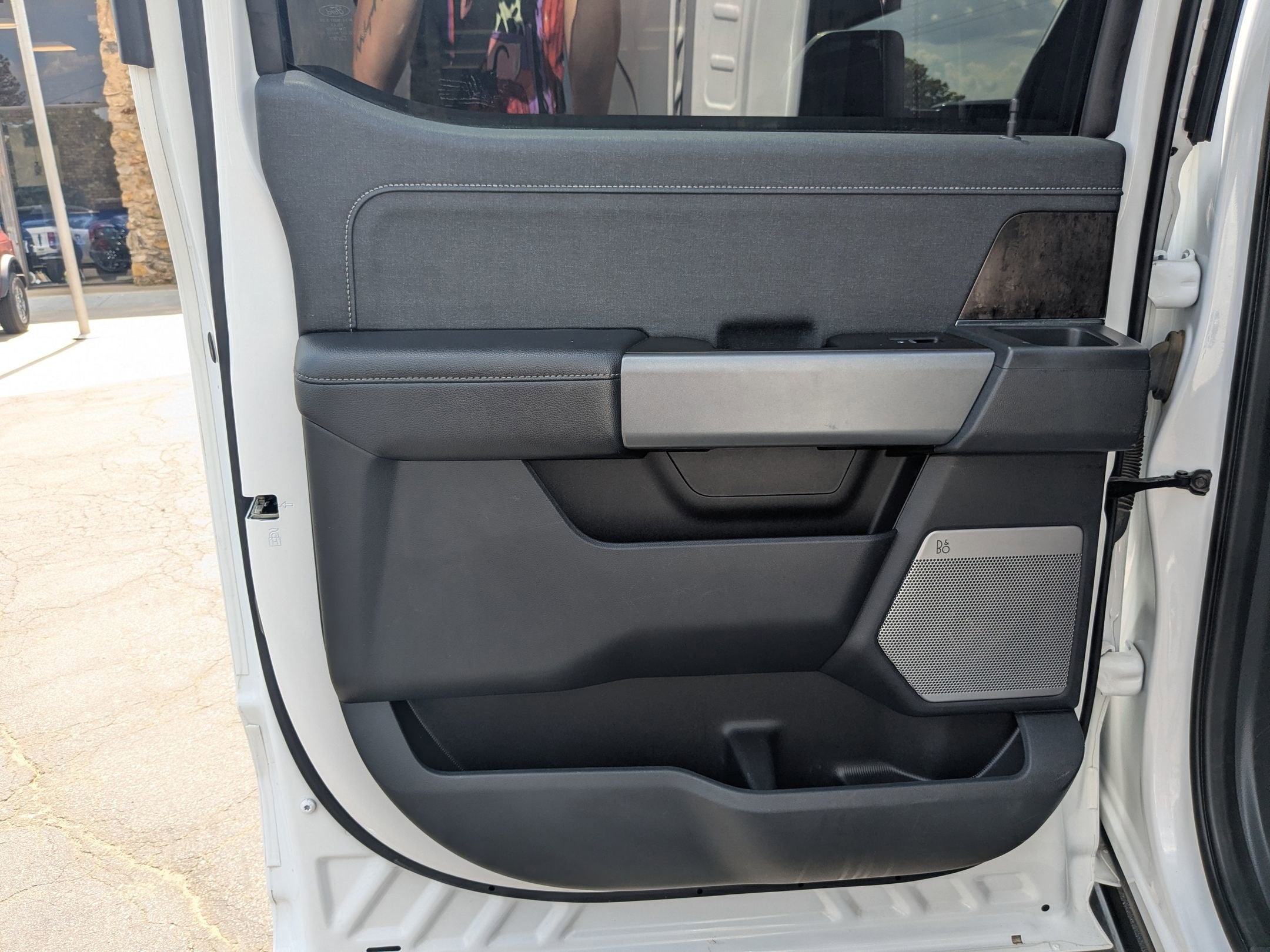 2023 Ford Super Duty F-250 SRW LARIAT