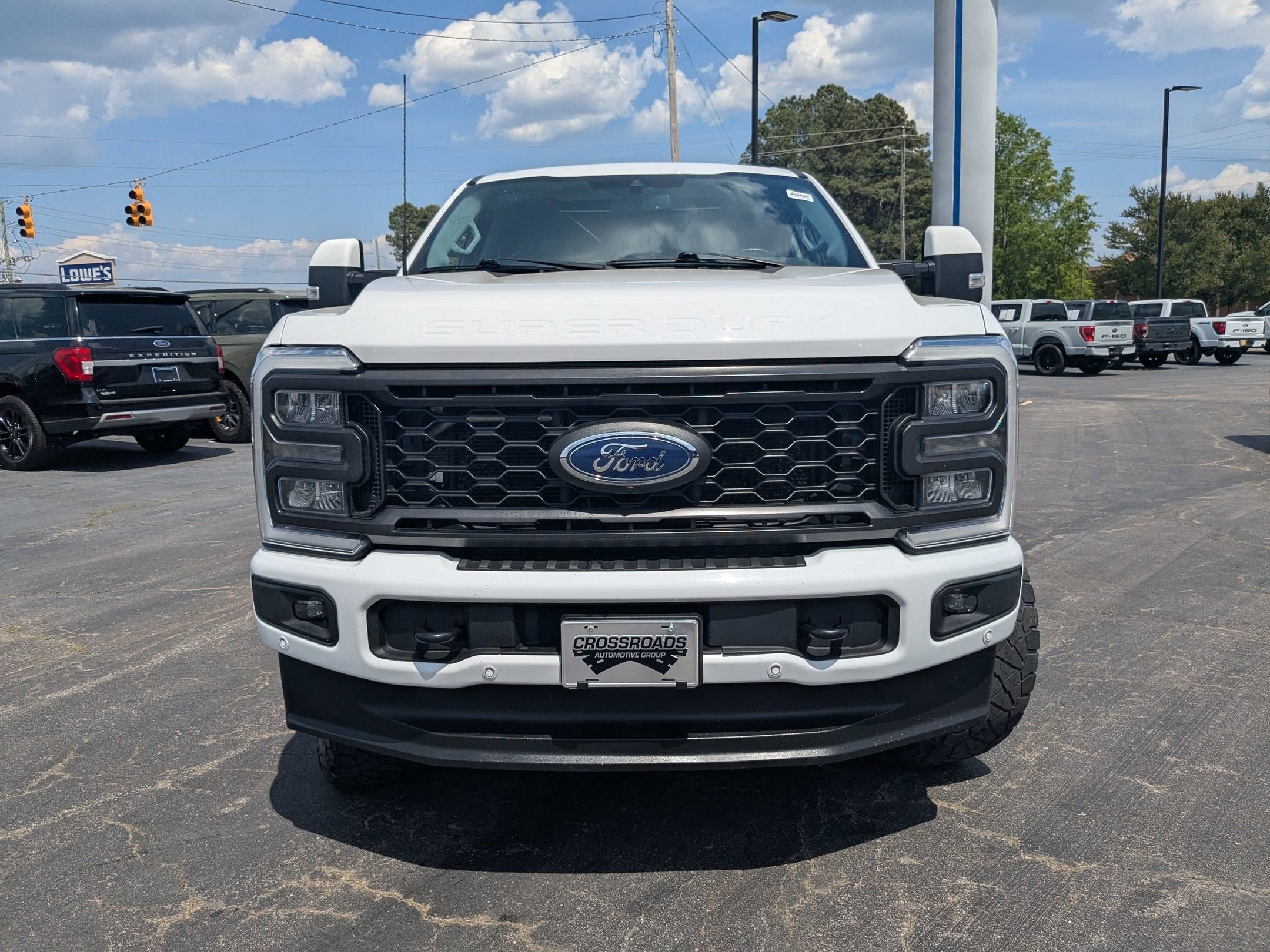 2023 Ford Super Duty F-250 SRW LARIAT