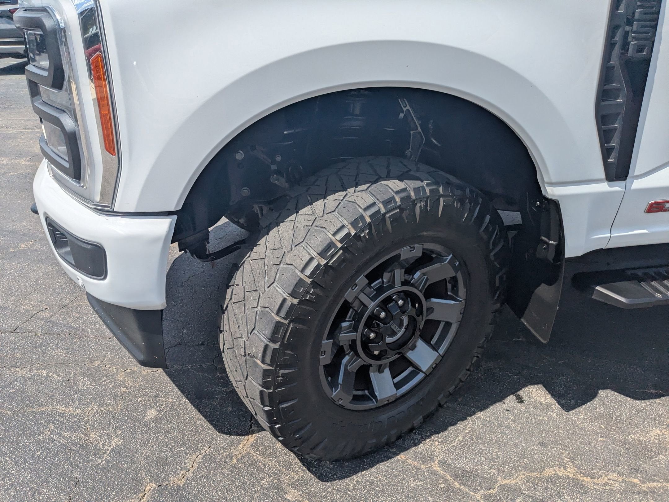 2023 Ford Super Duty F-250 SRW LARIAT