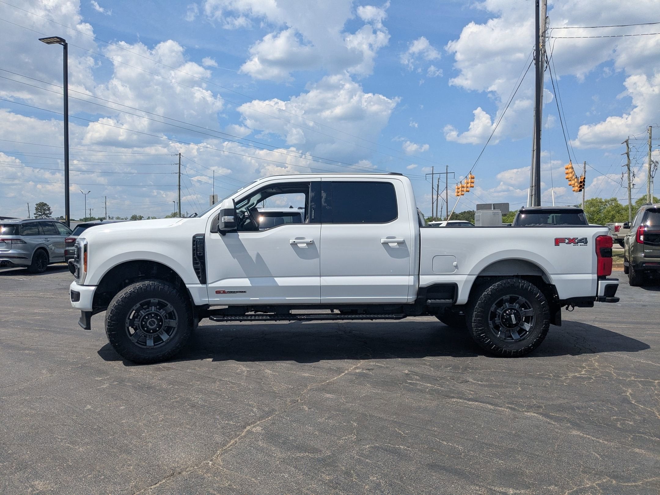 2023 Ford Super Duty F-250 SRW LARIAT