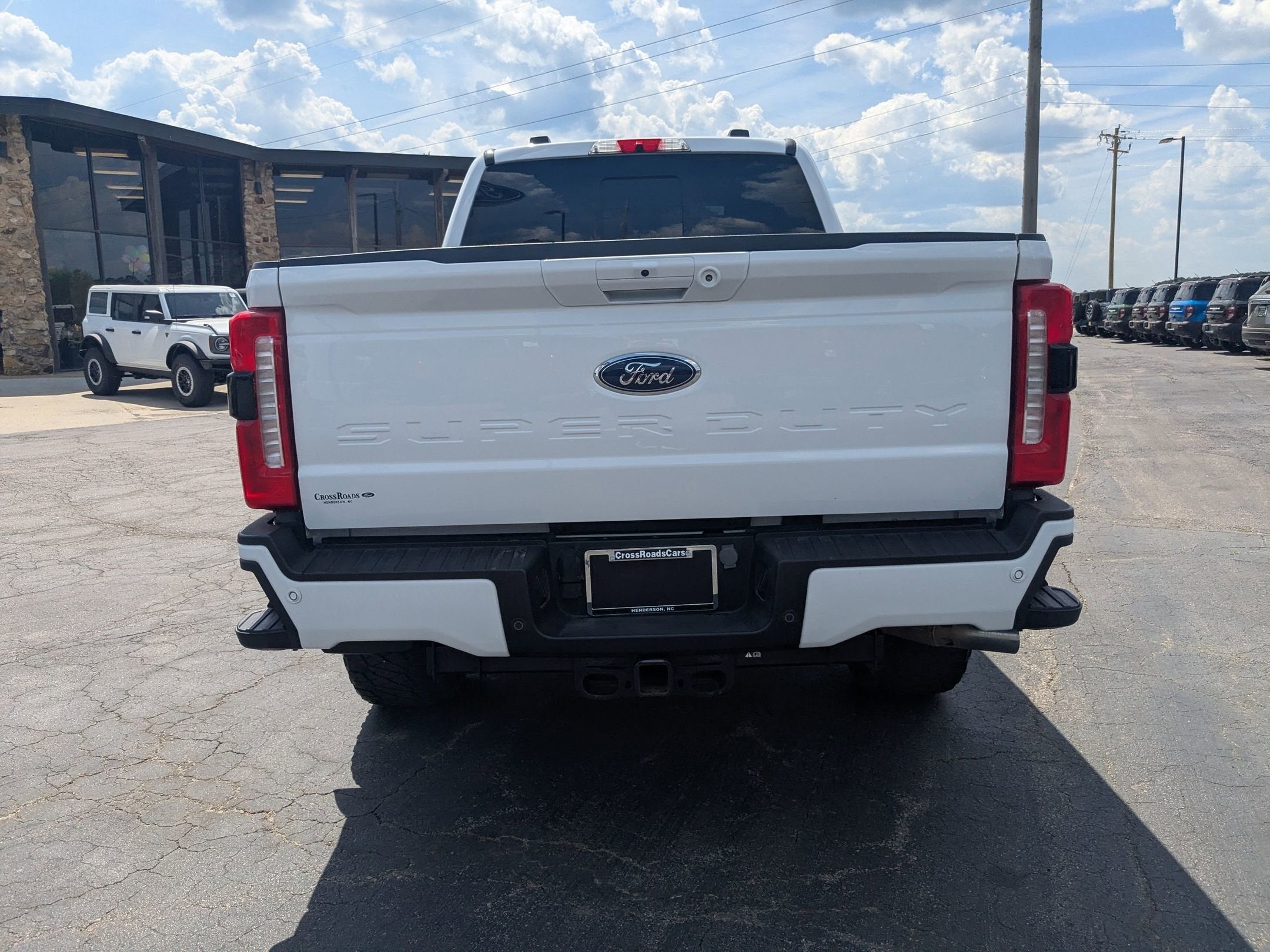 2023 Ford Super Duty F-250 SRW LARIAT