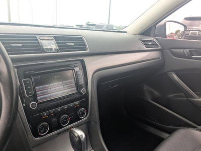 2014 Volkswagen Passat TDI SE