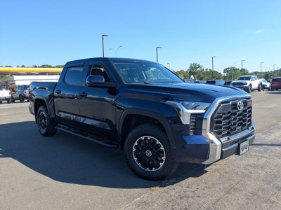 2022 Toyota Tundra 4WD SR5