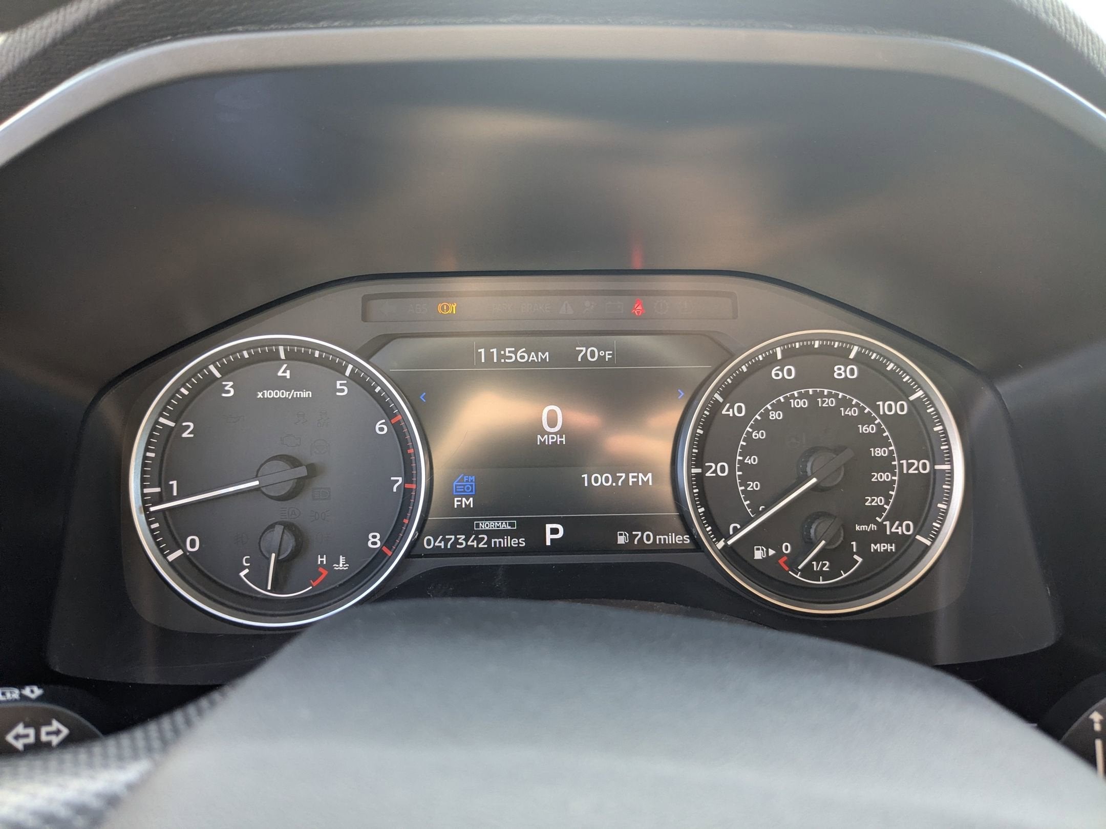 2024 Mitsubishi Outlander ES