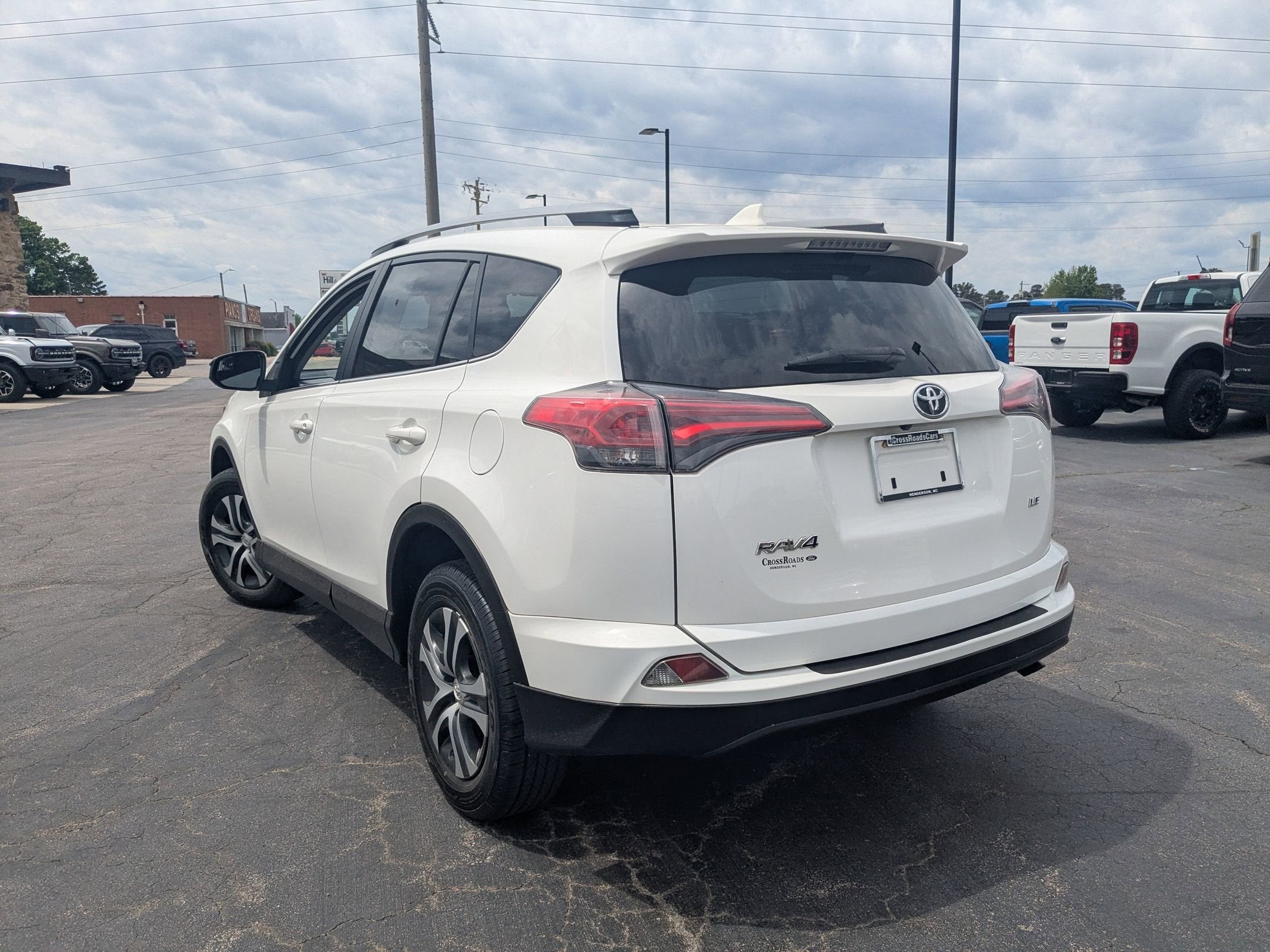 2018 Toyota RAV4 LE