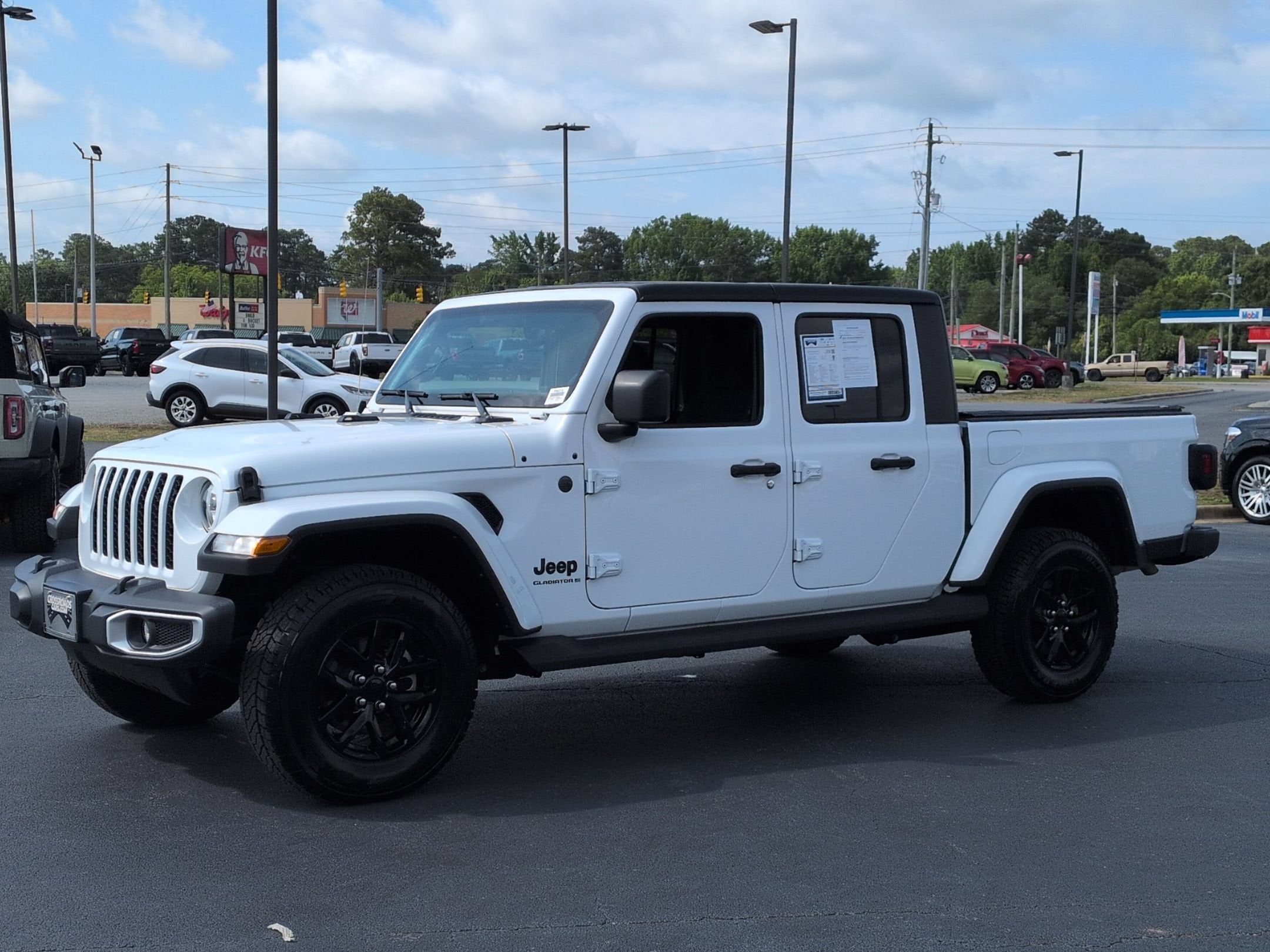 2023 Jeep Gladiator Sport S