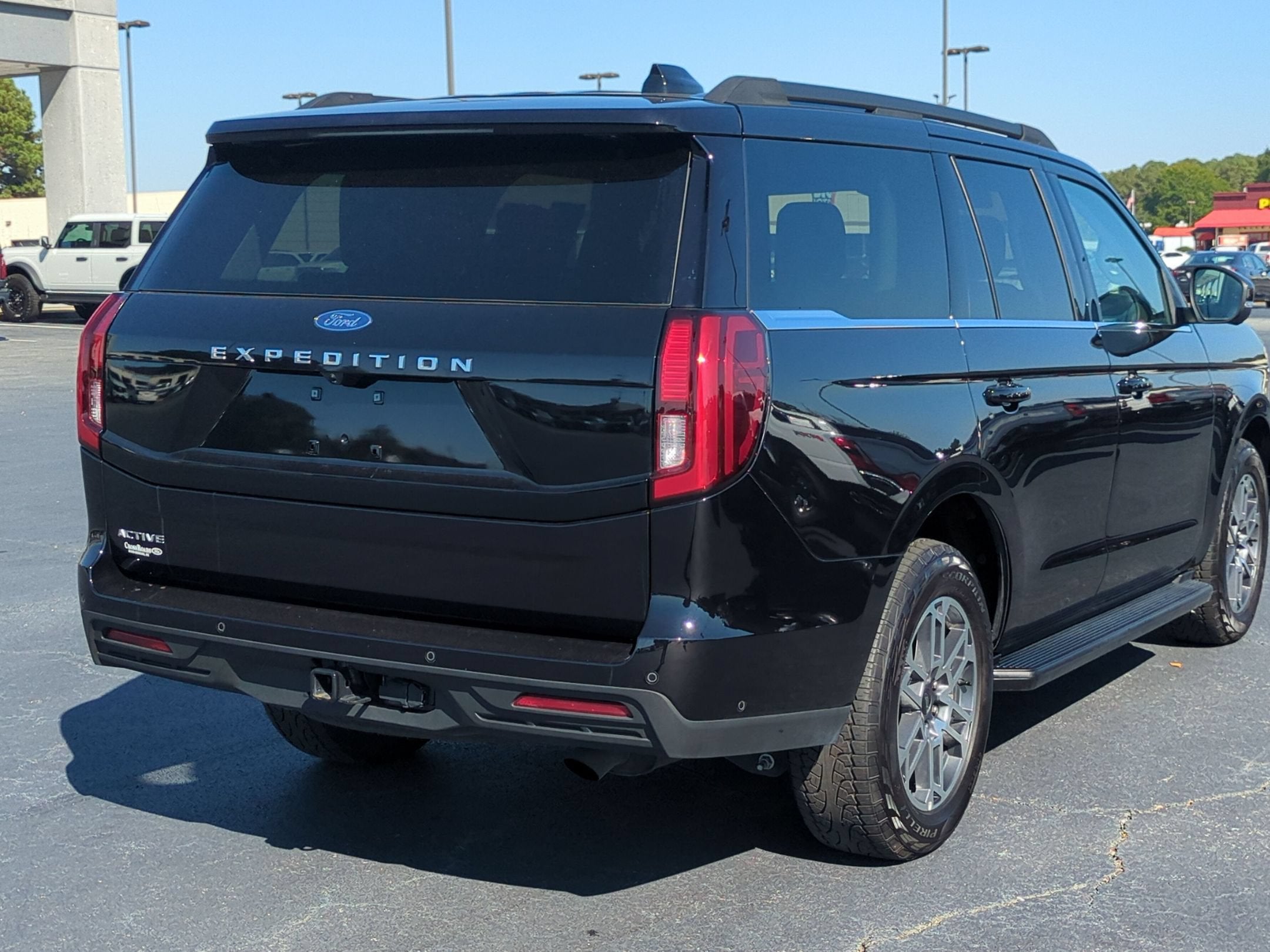 2025 Ford Expedition Active
