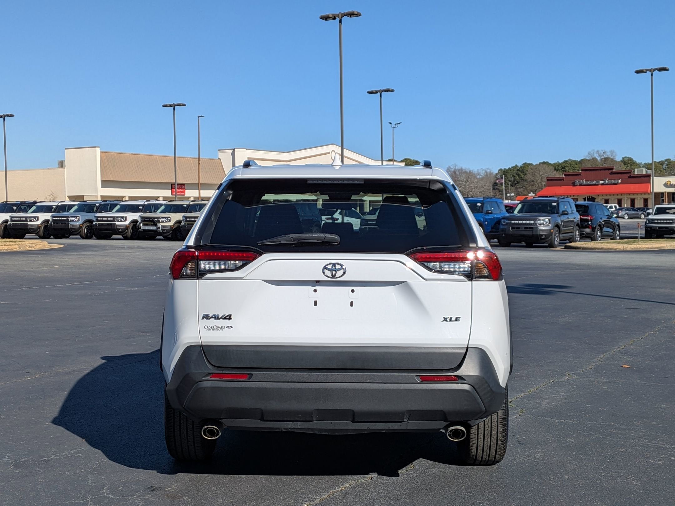 2022 Toyota RAV4 XLE