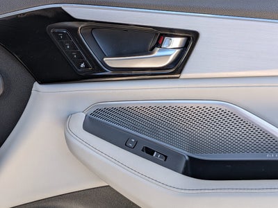 2022 Acura MDX w/Technology Package