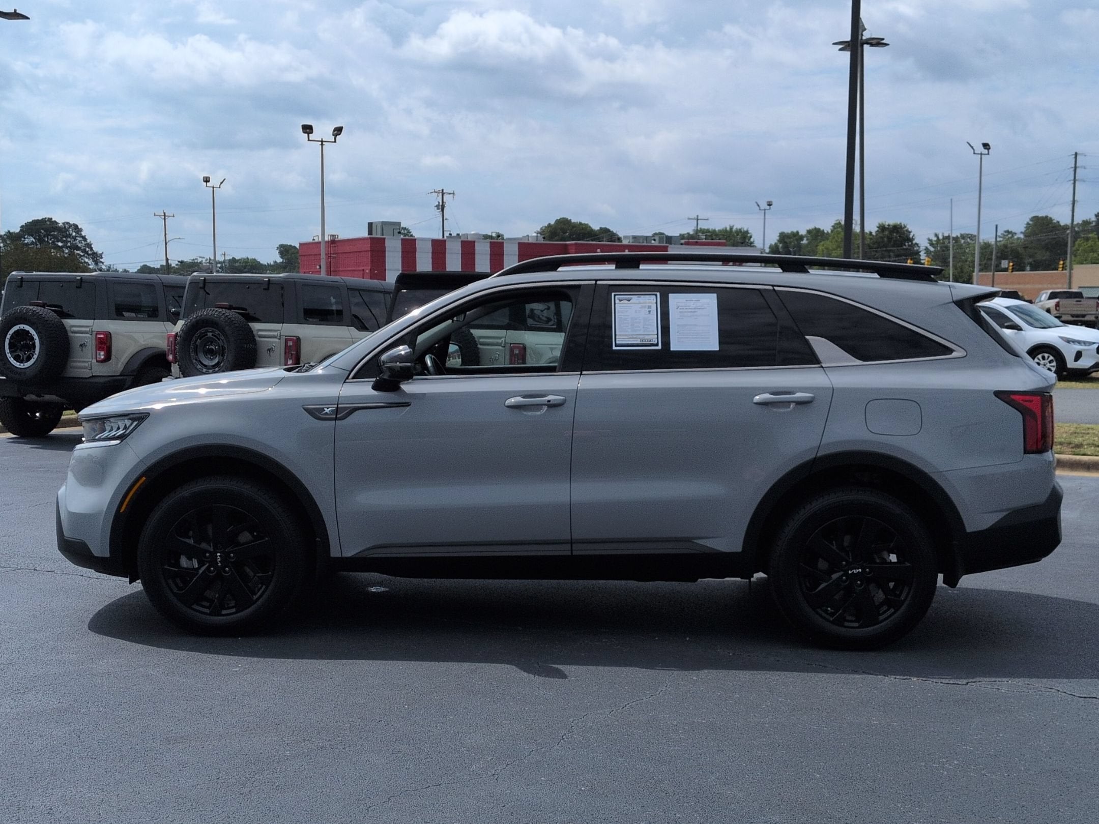 2022 Kia Sorento X-Line S