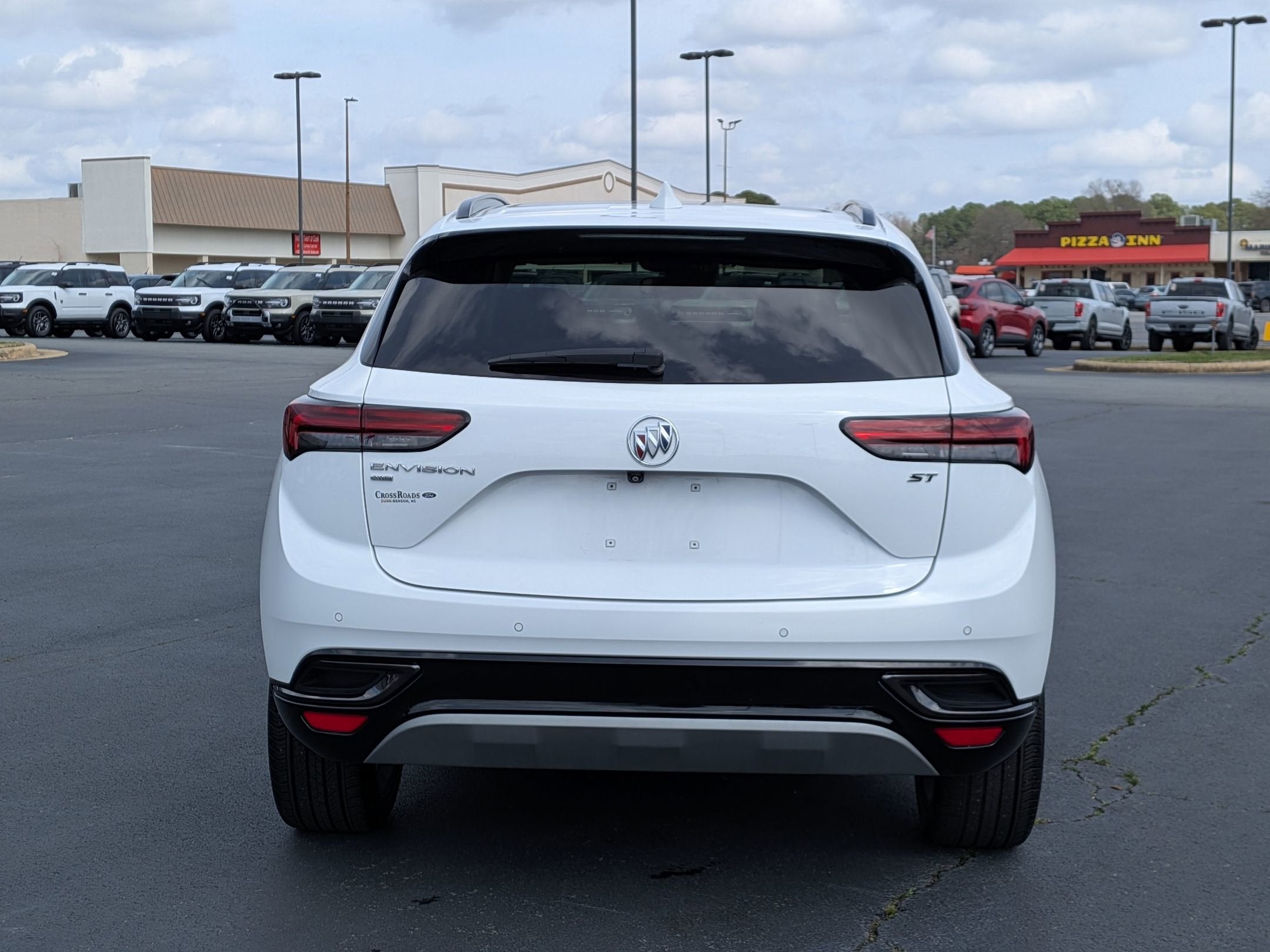 2023 Buick Envision Essence