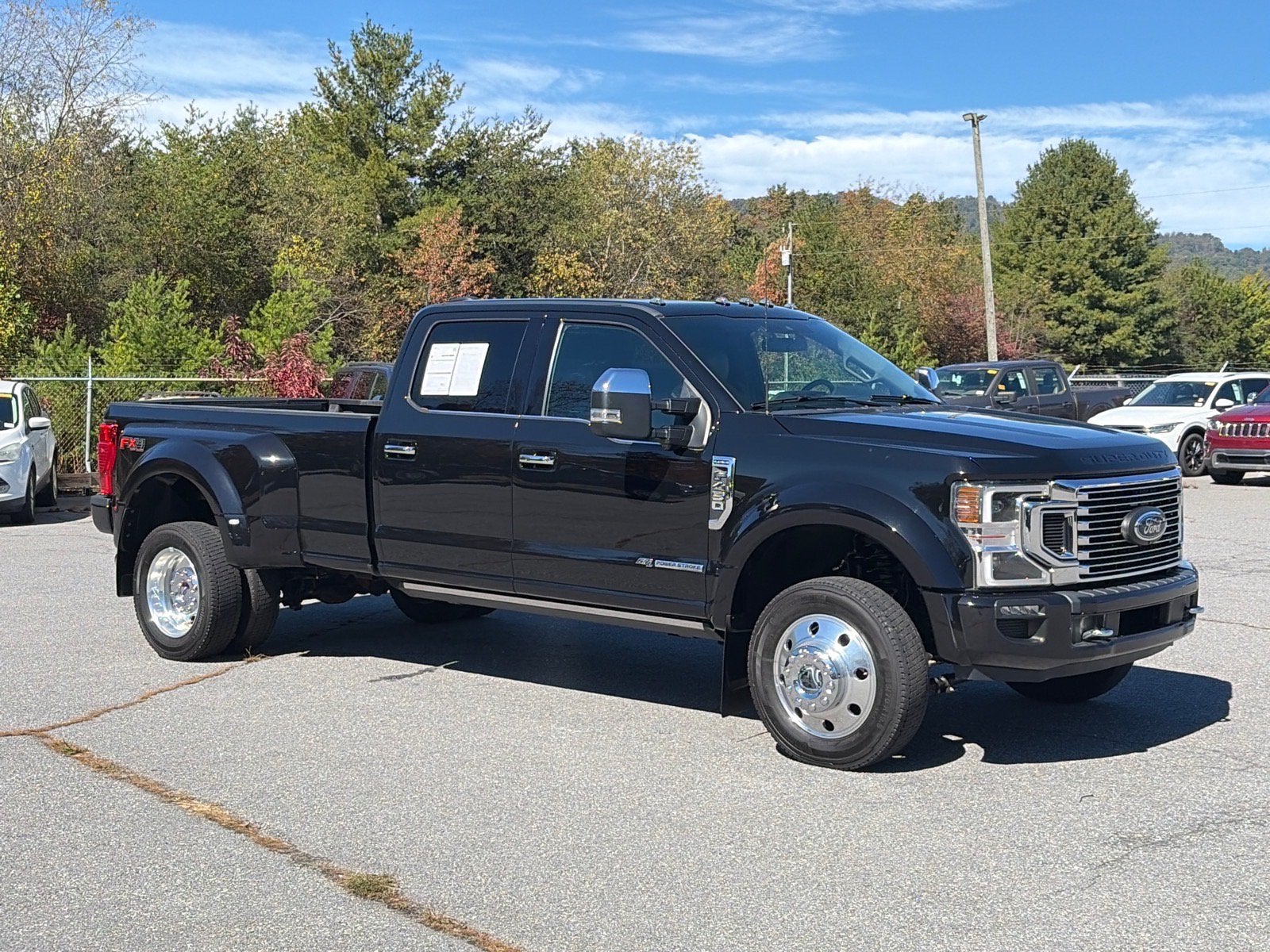 2022 Ford Super Duty F-450 DRW Platinum