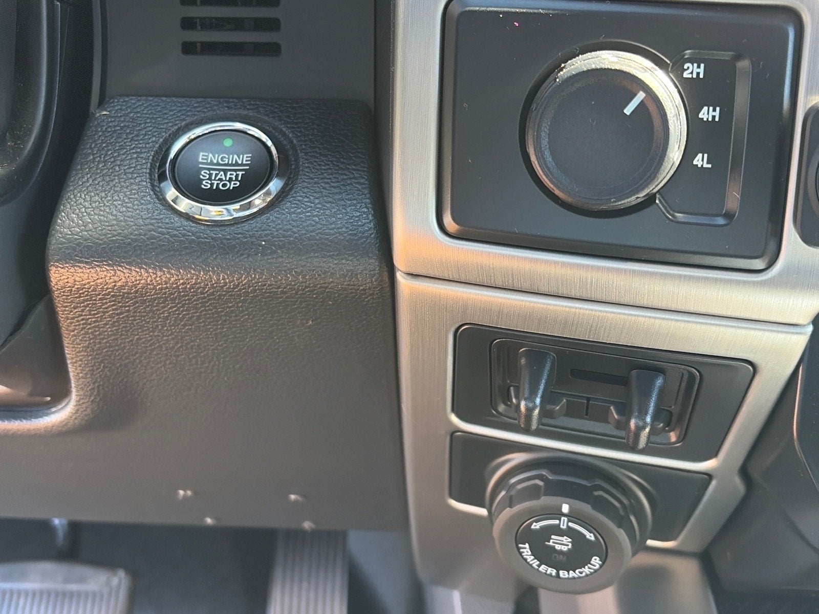 2022 Ford Super Duty F-450 DRW Platinum