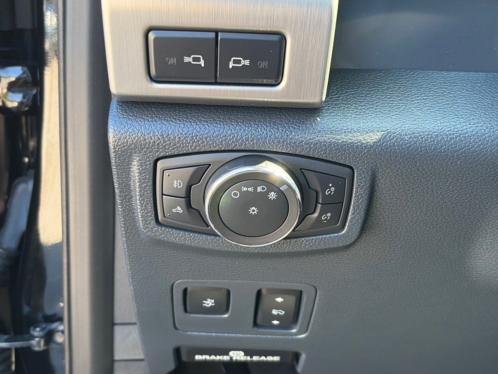 2022 Ford Super Duty F-450 DRW Platinum