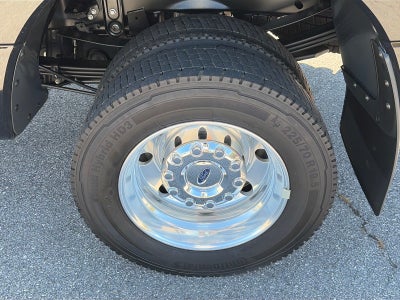 2022 Ford Super Duty F-450 DRW Platinum
