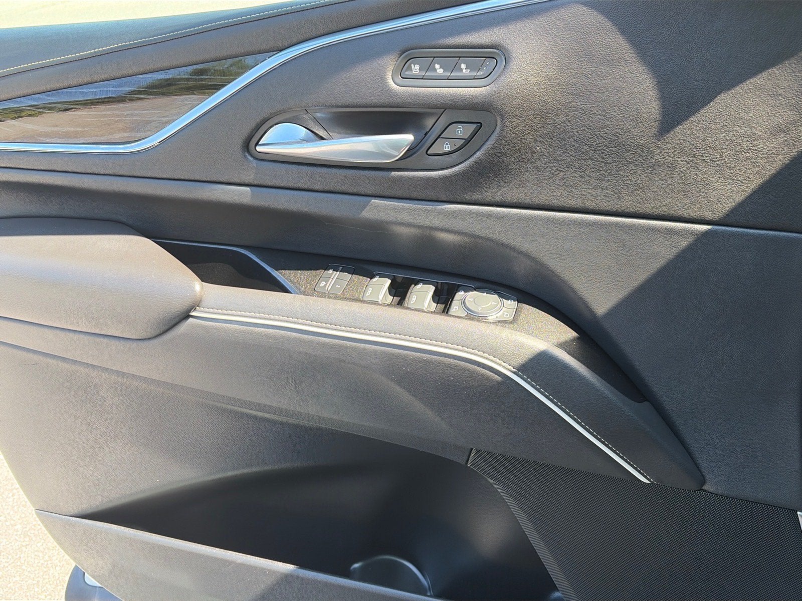 2021 Cadillac Escalade ESV Sport